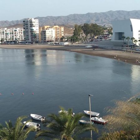 Águilas Playa Exterior foto
