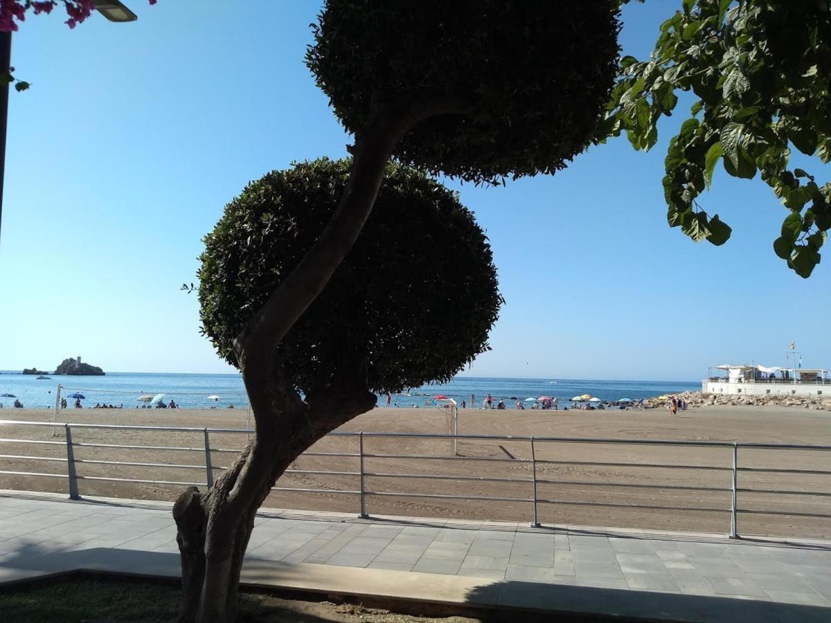 Águilas Playa Exterior foto